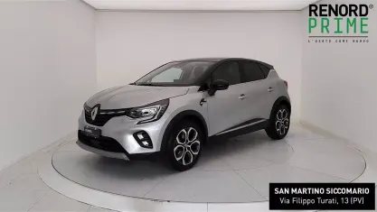 Usata Renault Captur Intens 101 CV (74 kW) 2023 Grigio cenere SUV