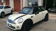 Bicolore beige/tetto nero Usata 2008 Mini Cooper Coupé Pepper Coupé | 4900 € (Buon prezzo)