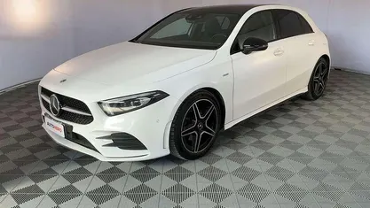 Usata Mercedes A200 Premium 163 CV (119 kW) 2022 Berlina