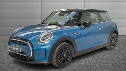 Begagnad Mini Cooper 136 HK (100 kW) 2022 Blå Halvkombi