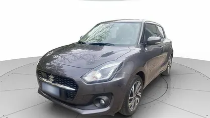Usata Suzuki Swift 83 CV (61 kW) 2021 Grigio Utilitaria
