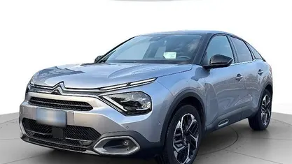 Usata 2022 Citroën C4 PureTech Berlina | 15.500 € (Buon prezzo)