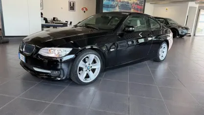 Usata BMW 320 M Sport 184 CV (135 kW) 2011 Nero Coupé