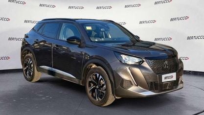 Usata Peugeot 2008 Allure 101 CV (74 kW) 2023 Nero SUV