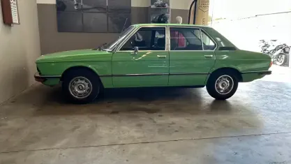 Usata BMW 518 95 CV (69 kW) 1970 Verde Berlina