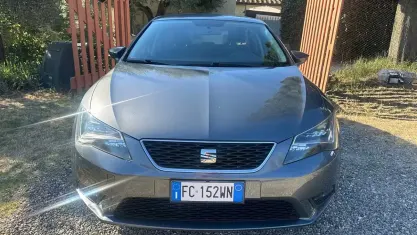 Usata Seat Leon Style 110 CV (80 kW) 2016 Grigio Berlina