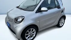 Argento metallizzato Usata 2019 Smart ForTwo Electric Drive Passion Tre volumi | 12.400 € (Buon prezzo)