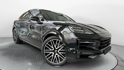 Usata 2025 Porsche Cayenne SUV | 109.600 €