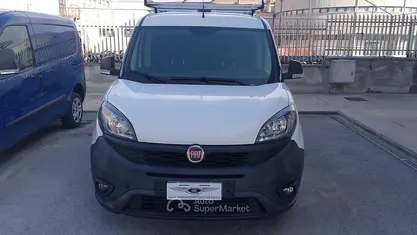Usata Fiat Doblò Business 120 CV (88 kW) 2020 Bianco Monovolume