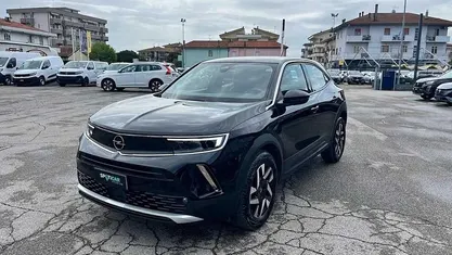 Usata Opel Mokka Elegance 101 CV (74 kW) 2023 Nero SUV