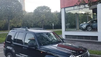 Nero Usata 2007 Jeep Cherokee Limited SUV | 4390 € (Ottimo prezzo)