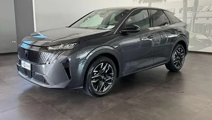 Usata Peugeot 3008 Allure 145 CV (106 kW) 2025 SUV