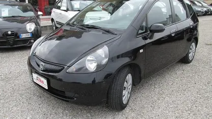 Usata Honda Jazz 77 CV (56 kW) 2008 Nero Utilitaria