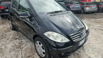 Usata Mercedes A160 Elegance 95 CV (69 kW) 2011 Nero metallizzato Coupé