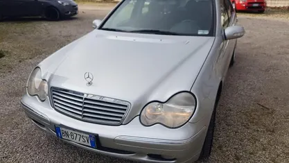 Usata Mercedes C180 129 CV (94 kW) 2001 Berlina