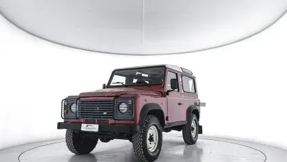 Usata Land Rover Defender 122 CV (89 kW) 2009 Rosso Station wagon