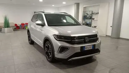 Grigio chiaro Nuova 2025 VW T-Cross R-line SUV | 23.900 € (Ottimo prezzo)