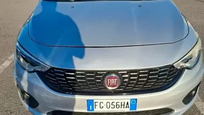Usata Fiat Tipo 120 CV (88 kW) 2017 Grigio Berlina