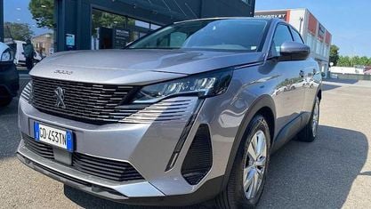 Usata Peugeot 3008 Business-Line 131 CV (96 kW) 2020 Argento SUV