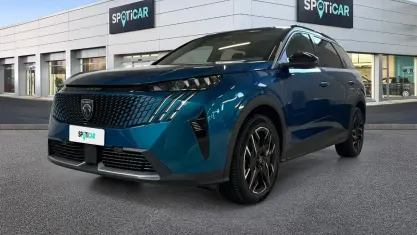 Usata Peugeot 5008 GT 136 CV (100 kW) 2025 Grigio SUV
