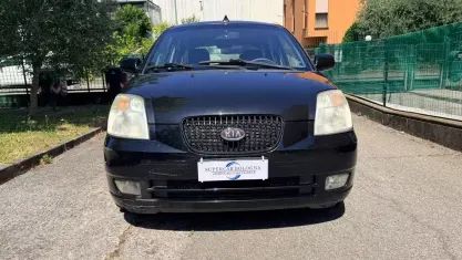Usata Kia Picanto 75 CV (55 kW) 2007 Nero Utilitaria