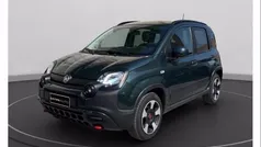 Verde foresta (metallizzato) Usata 2024 Fiat Panda Cross Cross Due volumi | 14.750 € (Buon prezzo)