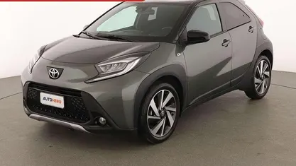 Usata Toyota Aygo X Lounge 72 CV (52 kW) 2023 Verde SUV