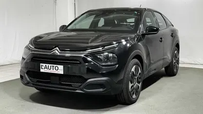 Usata 2024 Citroën C4 PureTech Tre volumi | 18.500 € (Buon prezzo)