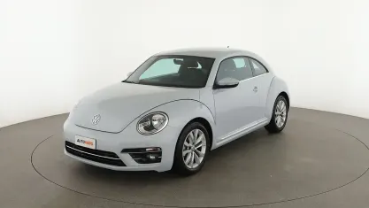 Usata VW Beetle Design 105 CV (77 kW) 2018 Bianco Utilitaria