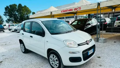 Usata Fiat Panda Lounge 86 CV (63 kW) 2015 Beige Utilitaria