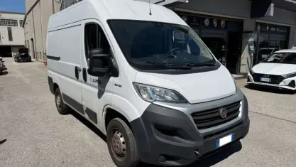 Usata Fiat Ducato 131 CV (96 kW) 2018 Bianco pastello Furgone