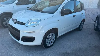 Usata Fiat Panda Easy 69 CV (50 kW) 2017 Bianco Utilitaria