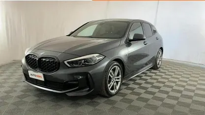 Usata BMW 118 M Sport 140 CV (102 kW) 2020 Grigio Utilitaria