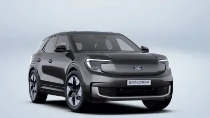 Nuova Ford Explorer Extended Range 210 kW (286 CV) 2026 Magnetic grey  SUV