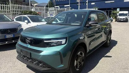 Nuova Opel Frontera Edition 110 CV (80 kW) 2025 Verde SUV