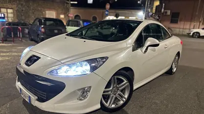 Usata Peugeot 308 CC 140 CV (102 kW) 2009 Cabrio