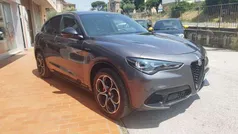 Grigio scuro Usata 2024 Alfa Romeo Stelvio Veloce SUV | 42.000 € (Buon prezzo)