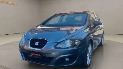 Usata Seat Leon 140 CV (102 kW) 2011 Grigio Utilitaria