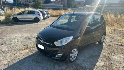 Usata Hyundai i10 Classic 69 CV (50 kW) 2012 Nero Utilitaria