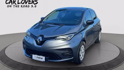 Usata Renault Zoe Evolution 100 kW (136 CV) 2022 Grigio scuro Utilitaria