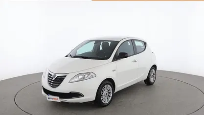 Bianco Usata 2015 Lancia Ypsilon Gold Utilitaria | 7799 € (Buon prezzo)