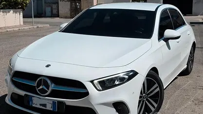 Usata Mercedes A180 116 CV (85 kW) 2018 Bianco Berlina