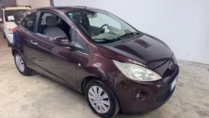 Usata Ford Ka Titanium 69 CV (50 kW) 2011 Marrone Utilitaria
