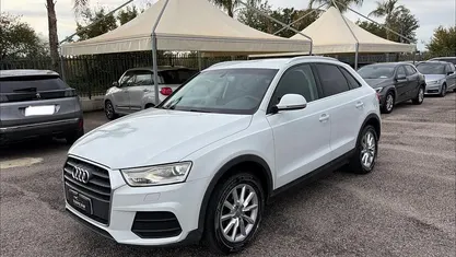 Bianco Usata 2015 Audi Q3 Sport SUV | 13.800 € (Buon prezzo)