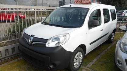 Usata Renault Kangoo 95 CV (69 kW) 2021 Bianco Monovolume