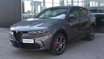 Usata 2024 Alfa Romeo Tonale Veloce SUV | 28.900 € (Buon prezzo)
