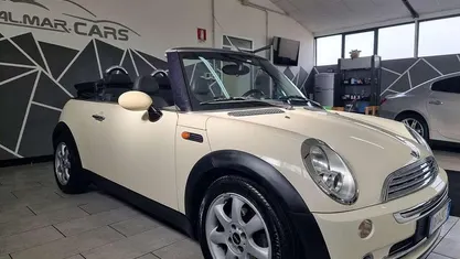 Usata Mini Cooper Cabriolet Chili 116 CV (85 kW) 2007 Cabrio