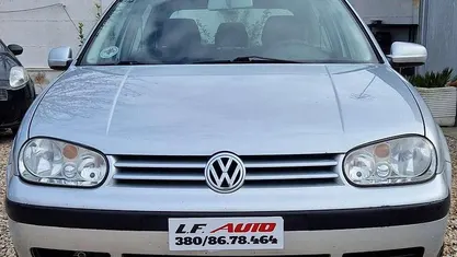 Usata 2001 VW Golf Comfortline Tre volumi | 1299 € (Super prezzo)