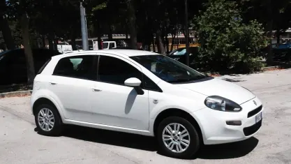 Usata Fiat Punto Evo 69 CV (50 kW) 2013 Bianco Utilitaria