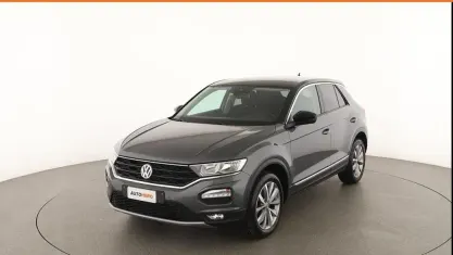 Usata VW T-Roc Style 150 CV (110 kW) 2019 Grigio SUV